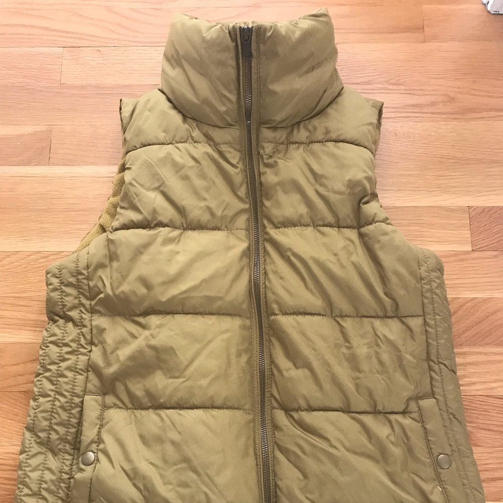 Women’s Puffy Vest